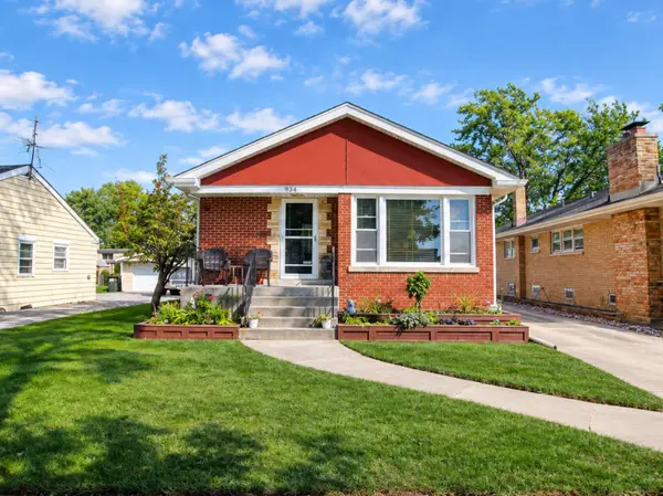 9341 Menard Avenue, Oak Lawn, IL 60453