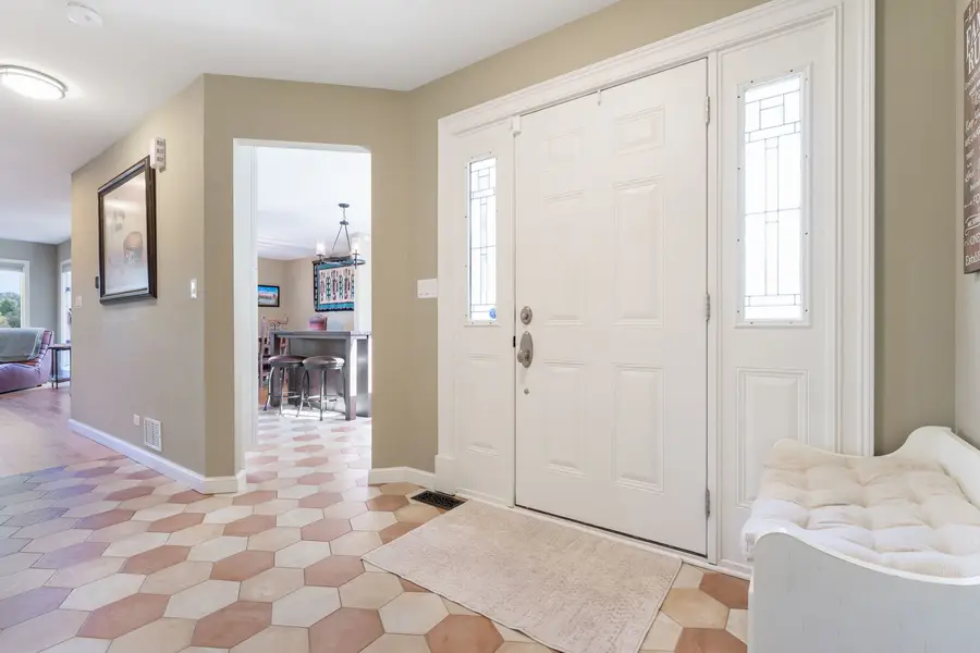 1304 Shire Circle #4, Inverness, IL 60067 - #3