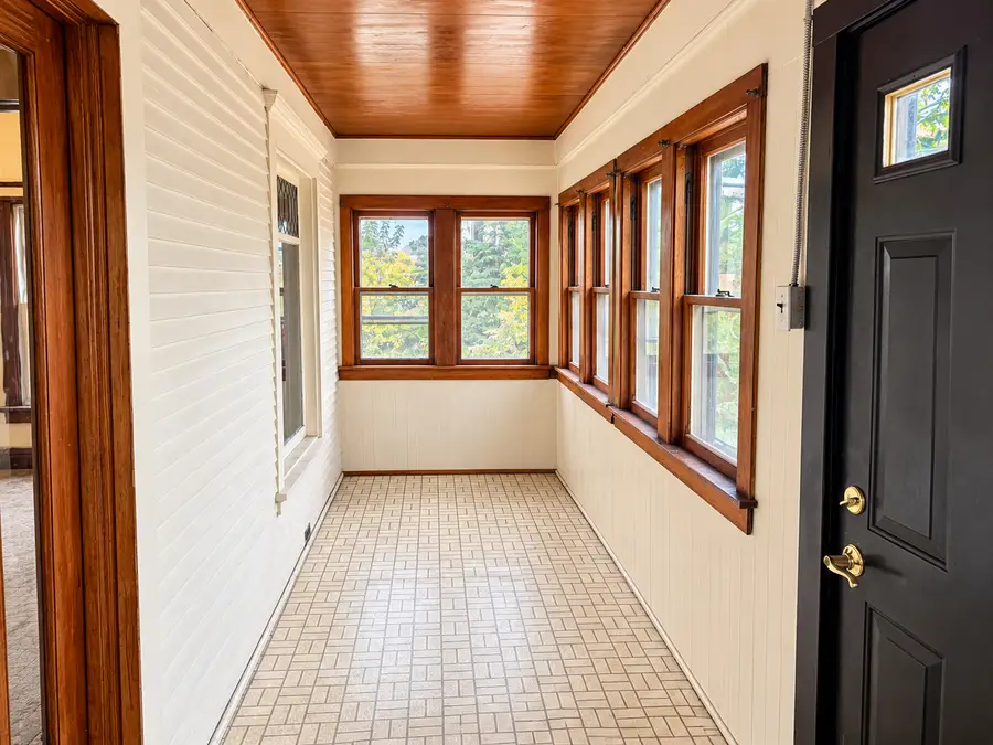 701 Water Street, Joliet, IL 60436 - #2