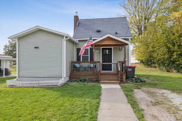 305 SE 7th Avenue, Aledo, IL 61231