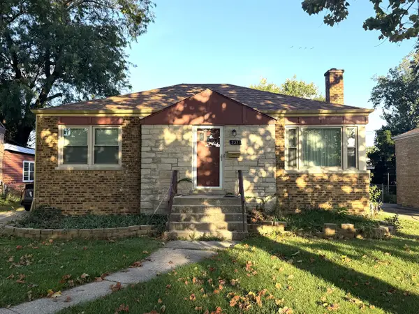 2321 S 24th Avenue, Broadview, IL 60155