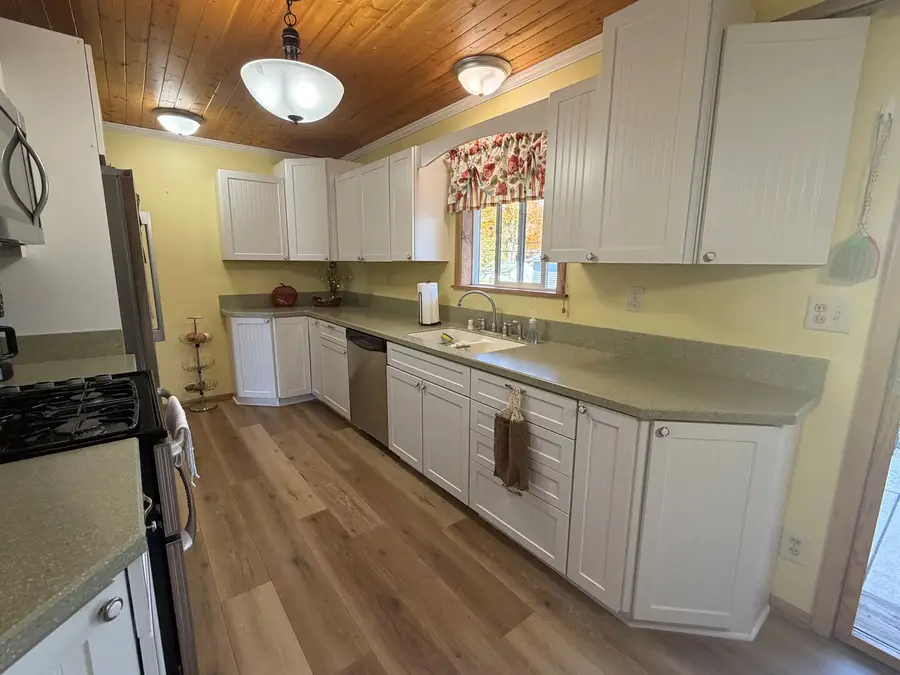 1001 N 3rd Street, Rochelle, IL 61068 - #3