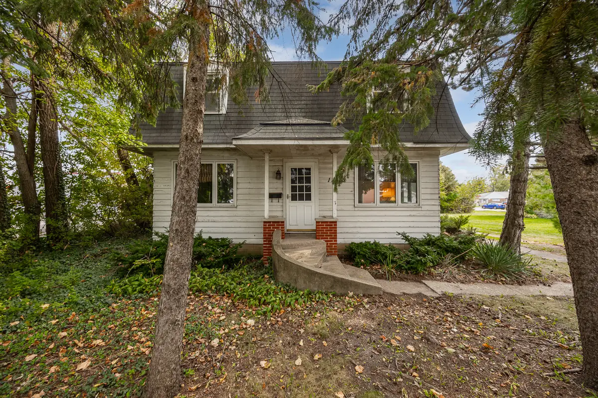 11115 S Oak Park Avenue, Worth, IL 60482 - #1