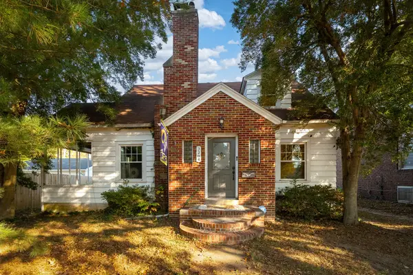 2204 Walnut Street, Murphysboro, IL 62966