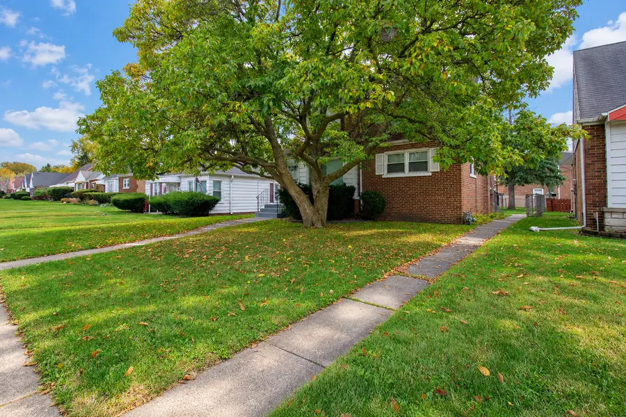 117 163rd Street, Calumet City, IL 60409 - #2