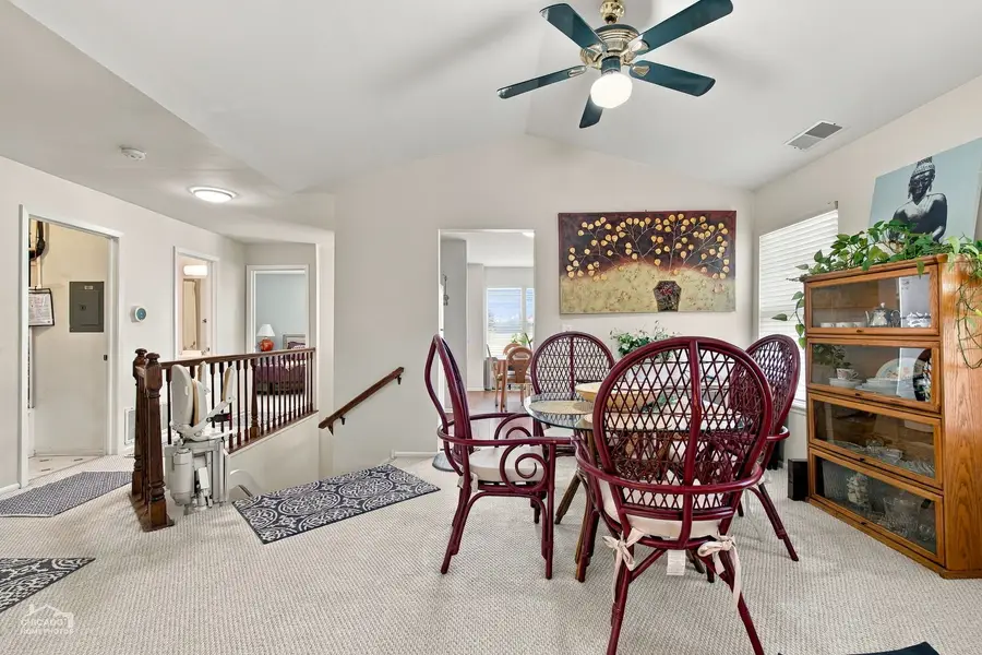 124 White Branch Court, Buffalo Grove, IL 60089 - #3