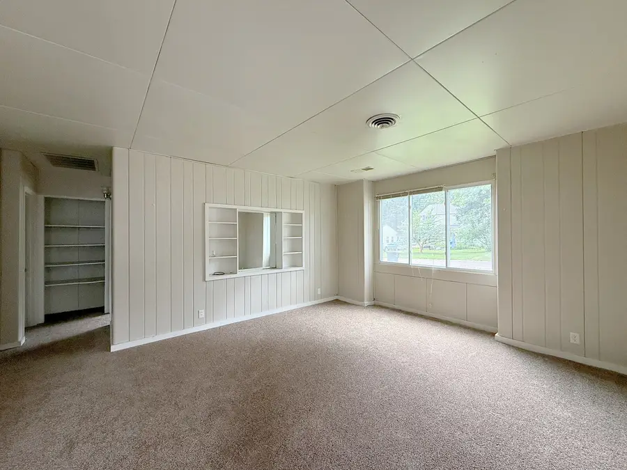 2113 22 1/2 Avenue, Rock Island, IL 61021 - #3