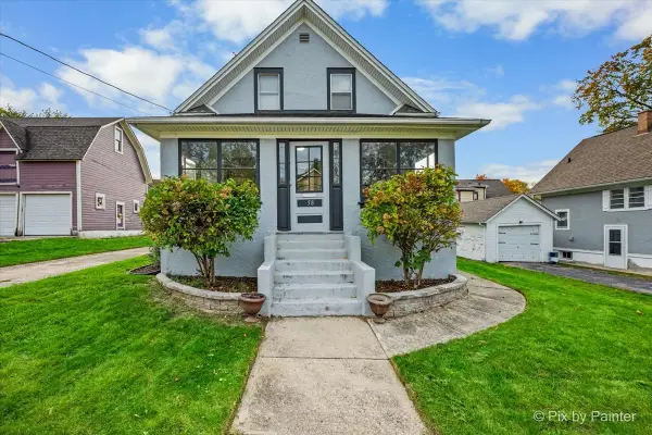 58 Vine Street, Elgin, IL 60123