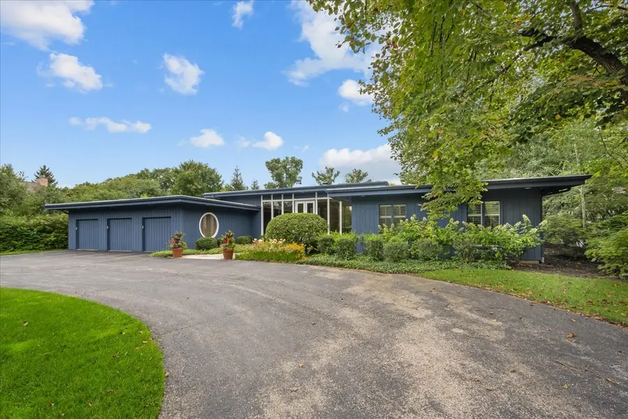 1675 Eastwood Avenue, Highland Park, IL 60035 - #2