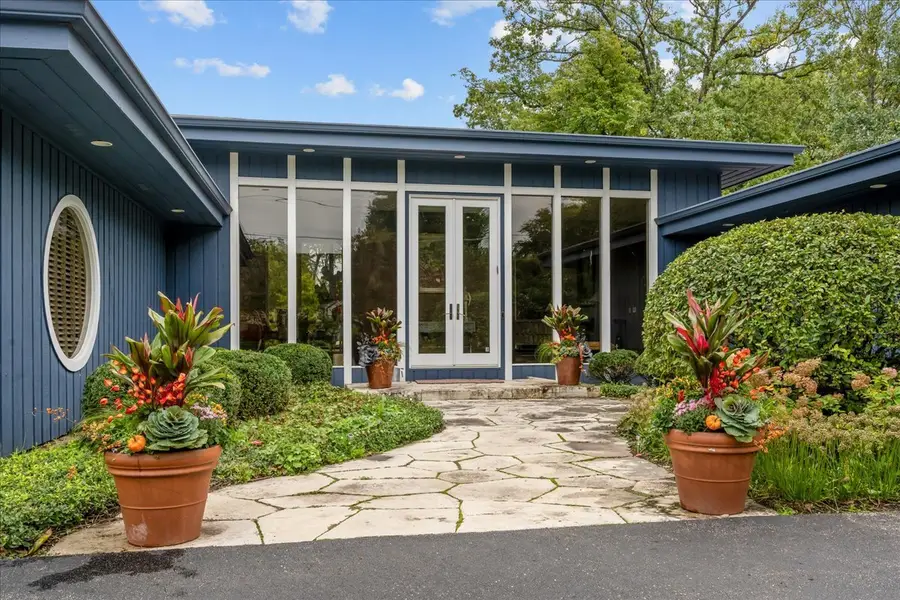 1675 Eastwood Avenue, Highland Park, IL 60035 - #3