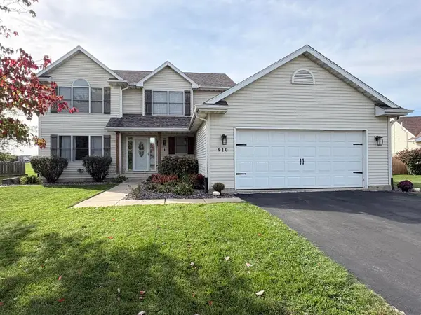 910 N Taylor Ridge, Belvidere, IL 61008