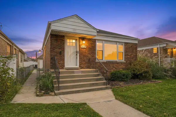 11025 S Ridgeway Avenue, Chicago, IL 60655
