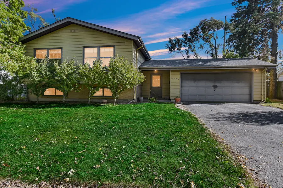 18743 Kings Road, Homewood, IL 60430 - #2
