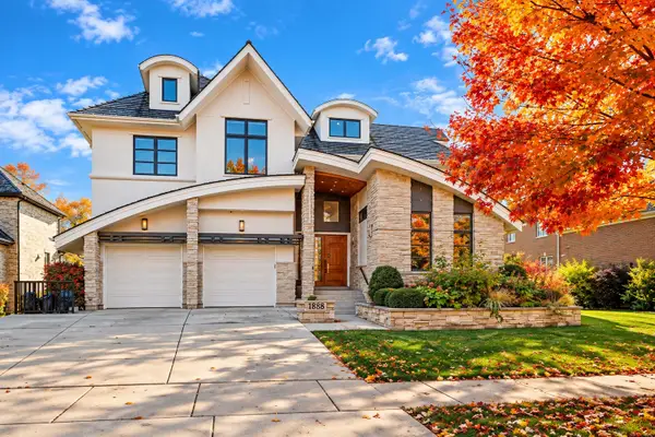 1888 Sawgrass Street, Vernon Hills, IL 60061