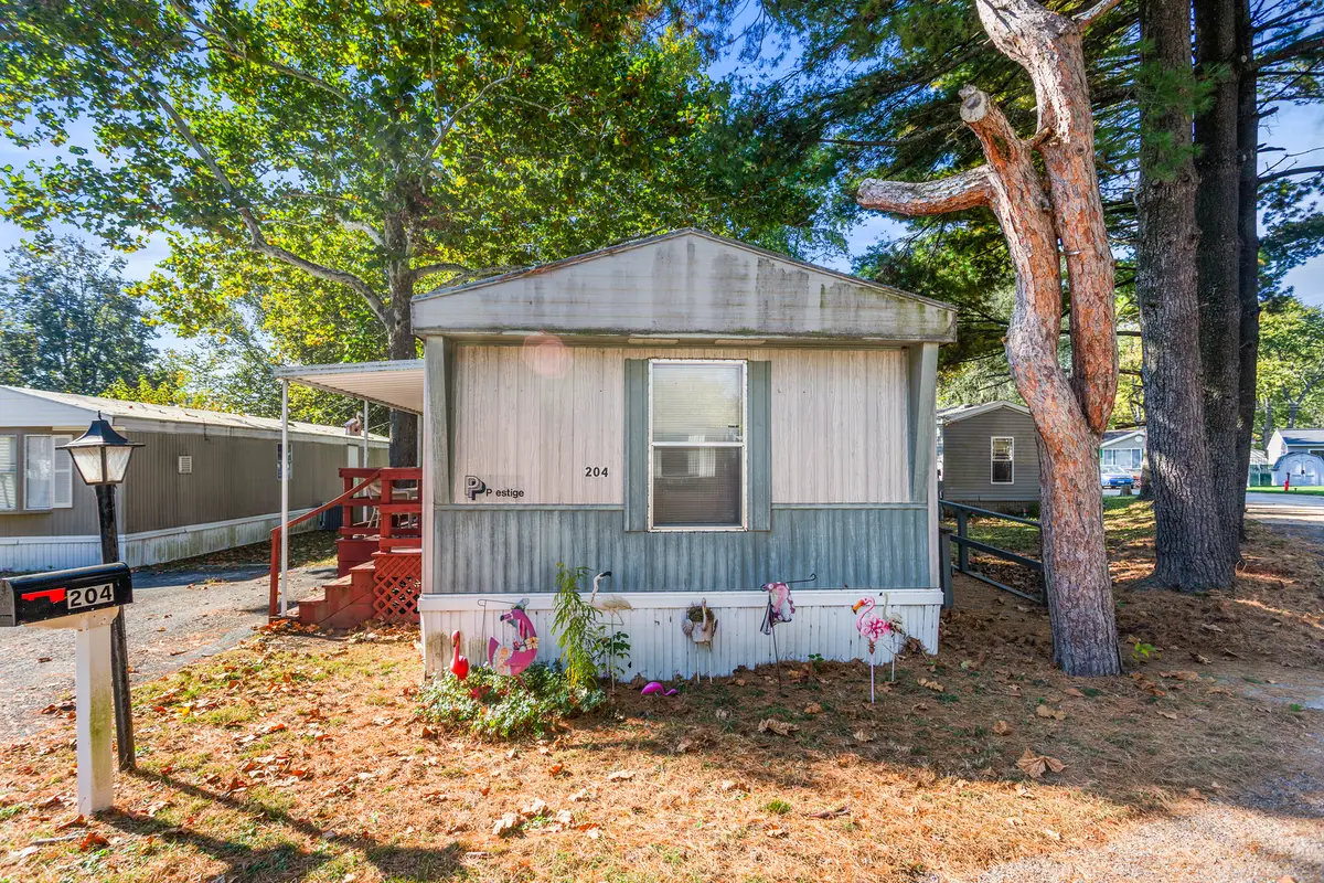 204 Dewey Street, Urbana, IL 61802 - #1