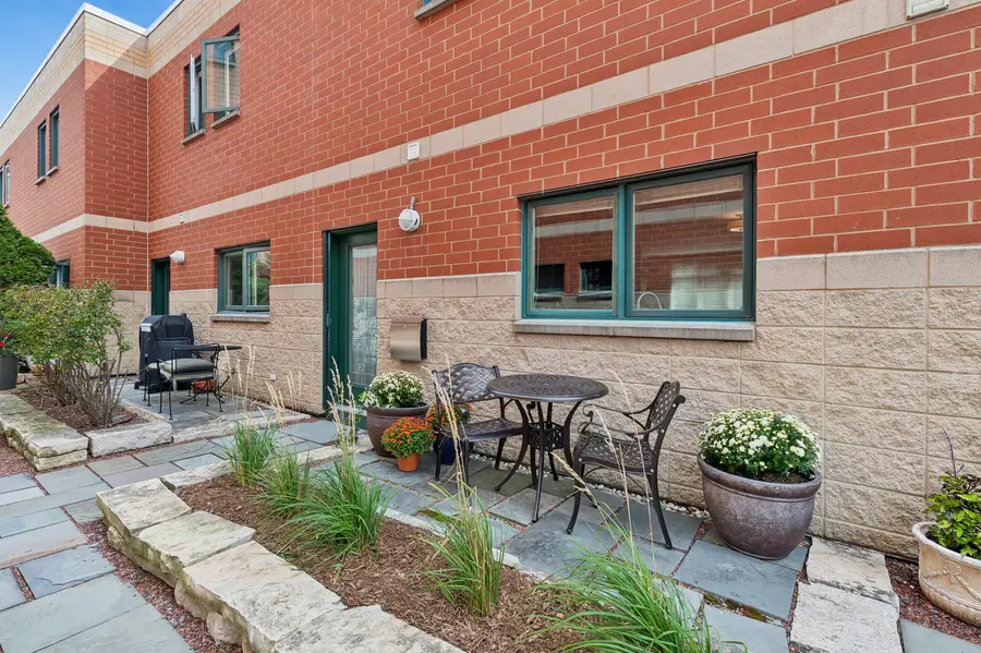 1889 Maple Avenue #E2, Evanston, IL 60201 - #2