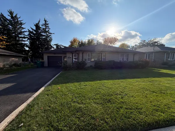 557 E 2nd Street, Lockport, IL 60441