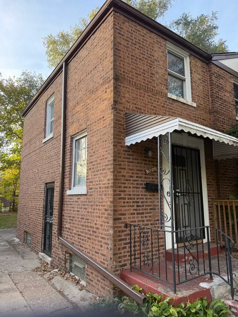 9728 S Chappel Avenue, Chicago, IL 60617 - #3