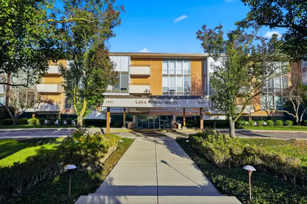 1301 N Western Avenue #221, Lake Forest, IL 60045