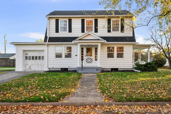 1856 17th Avenue, Moline, IL 61265