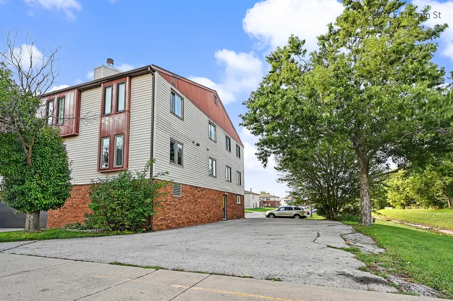 2802 E Lincoln Street #2C, Bloomington, IL 61704 - #2