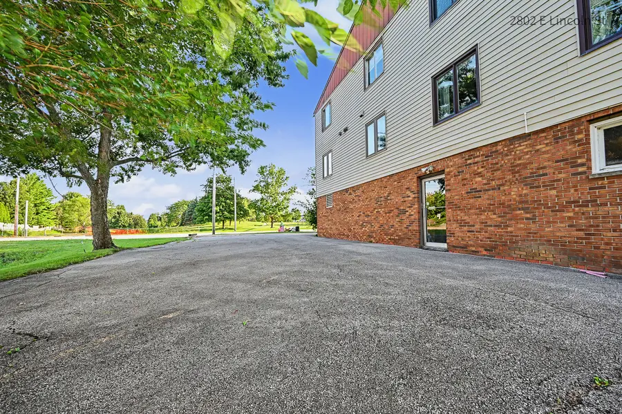 2802 E Lincoln Street #2C, Bloomington, IL 61704 - #3