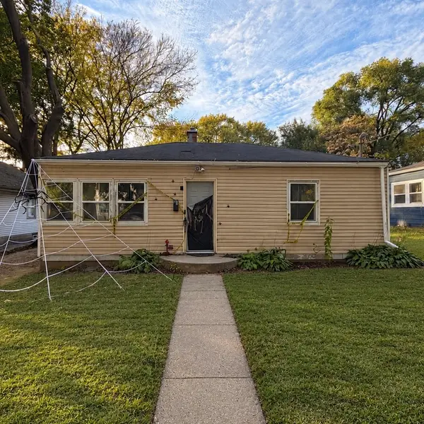 225 Foster Avenue, Rockford, IL 61102