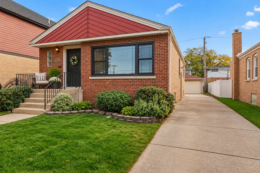 10241 S Albany Avenue, Chicago, IL 60655 - #2