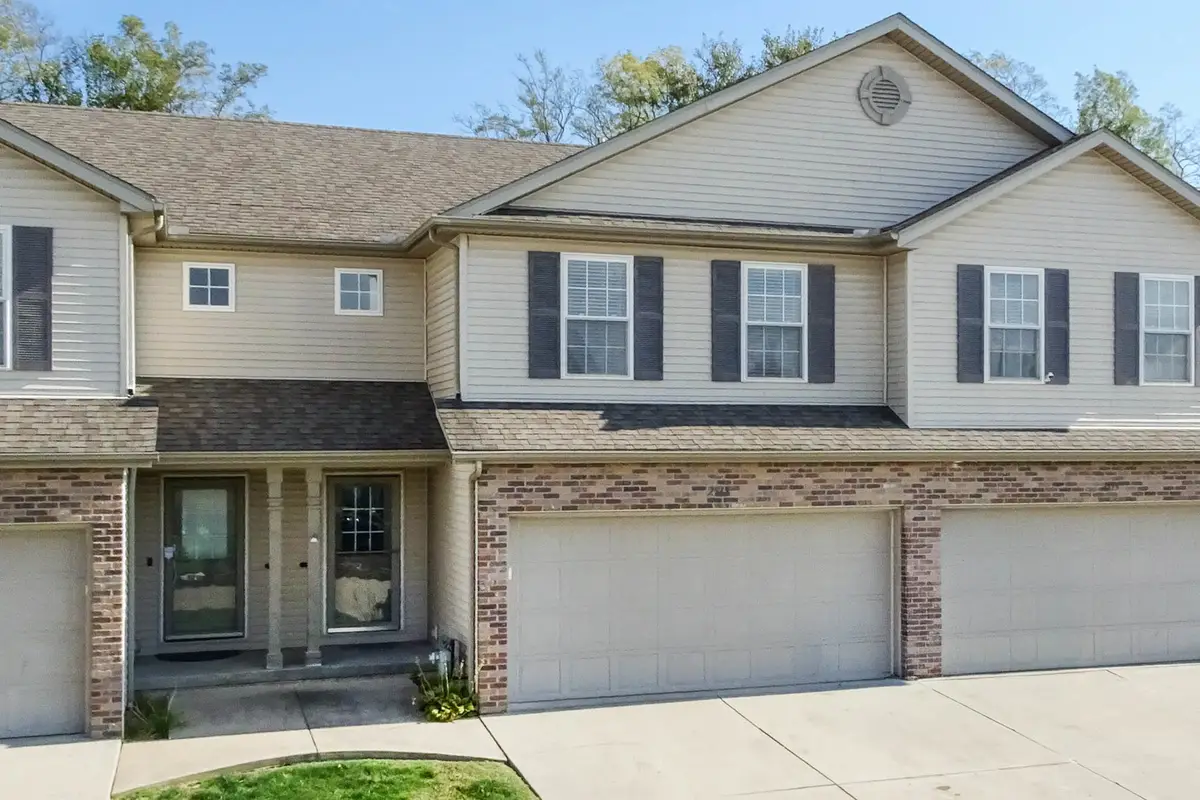 2515 Fox Trot Trail, Bloomington, IL 61704 - #1