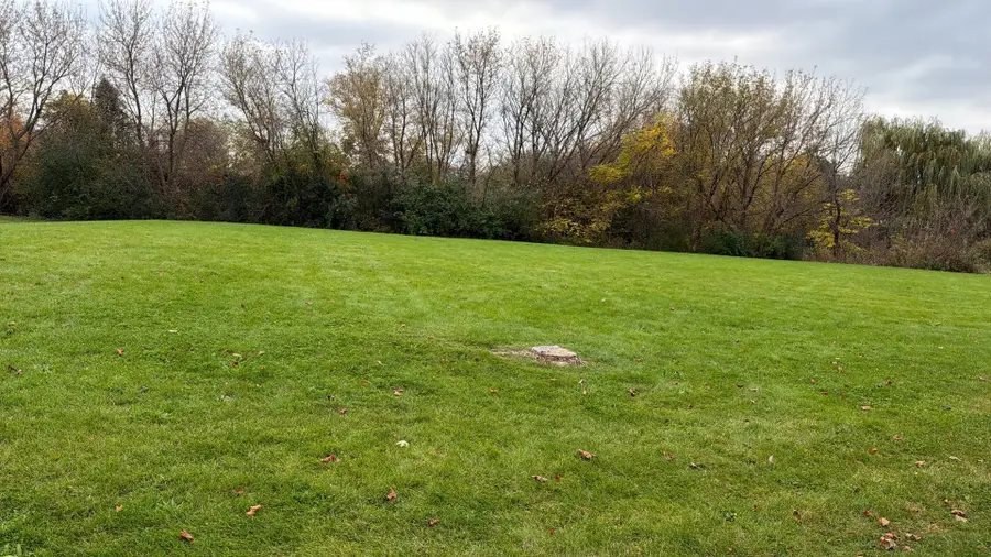30w181 Dean Court, Wayne, IL 60184 - #2