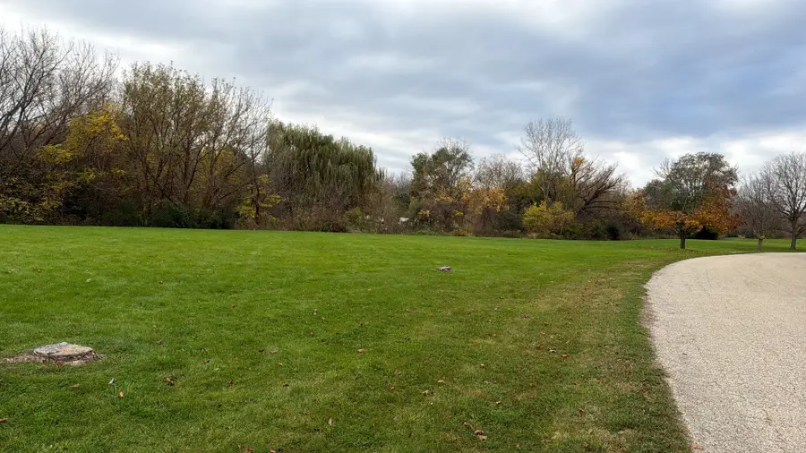30w181 Dean Court, Wayne, IL 60184 - #3