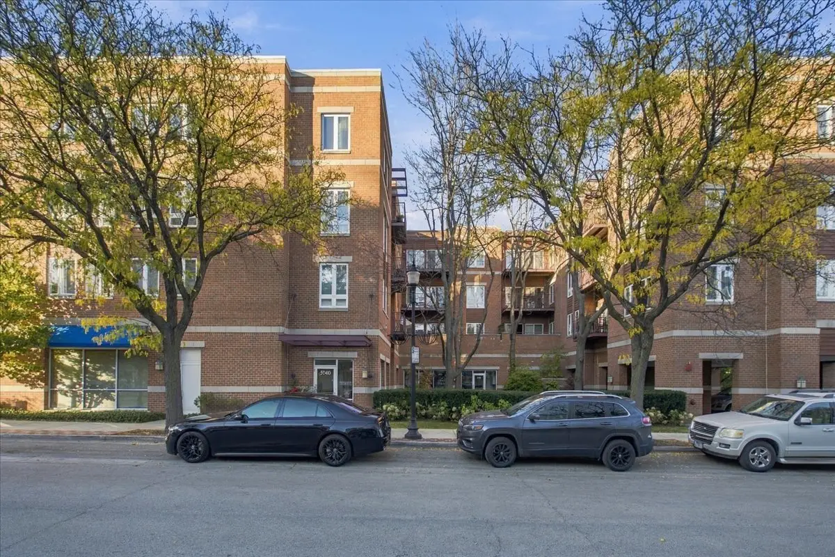 5040 W Warren Street #301, Skokie, IL 60077 - #1