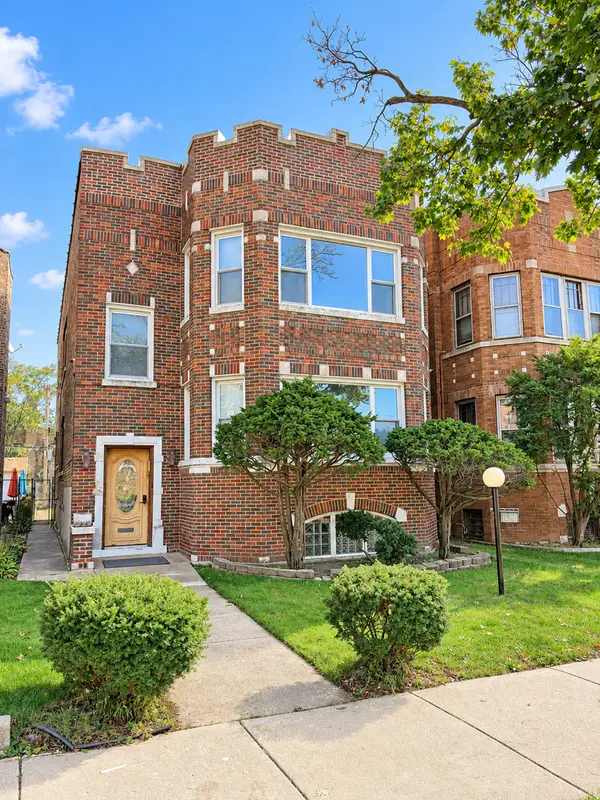 7921 S Prairie Avenue, Chicago, IL 60619