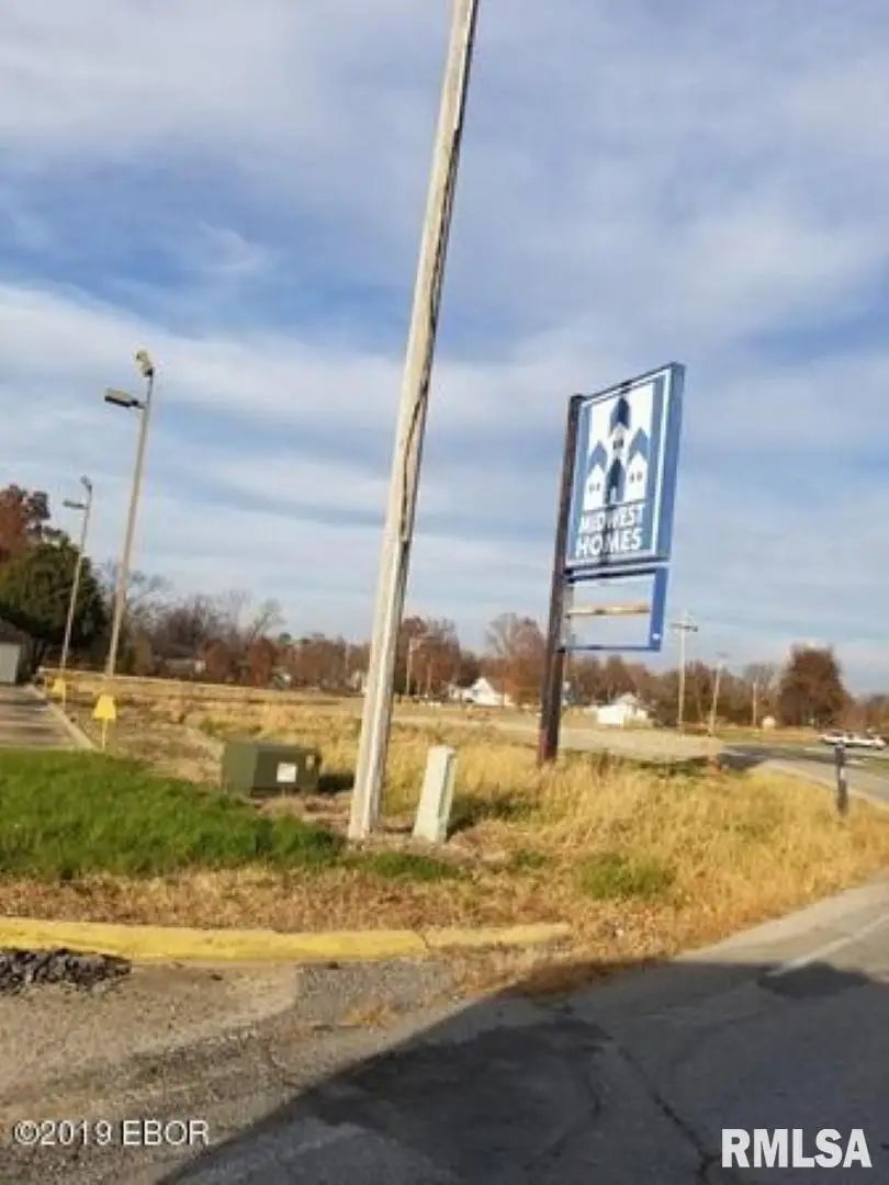 000 E Plaza Drive, Carterville, IL 62918 - Image #1