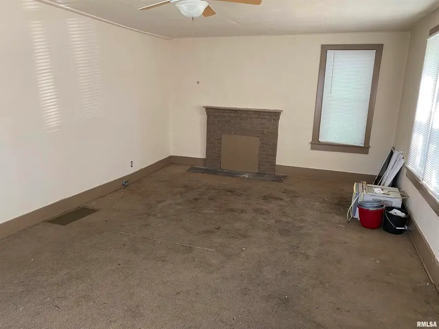 505 S Rawlings Street, Carbondale, IL 62901 - Image #2