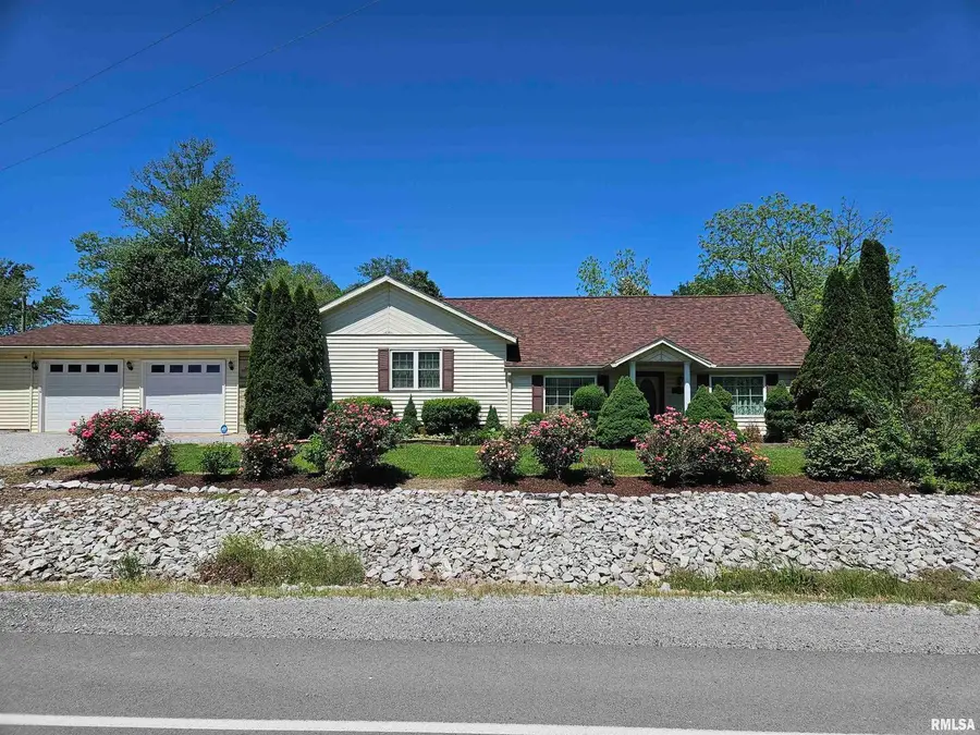 550 S Vienna Road, Olmsted, IL 62970 - #2