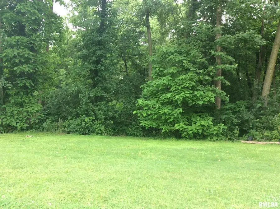 2604 Veterans Memorial Drive, Mount Vernon, IL 62864 - Image #2