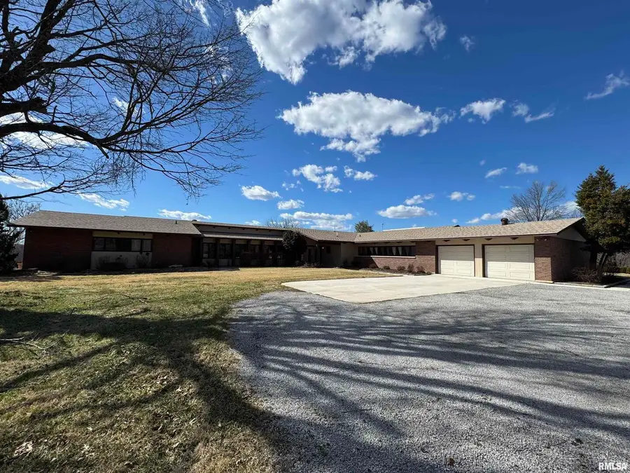 800 S Green Street, Anna, IL 62906-0000 - #3