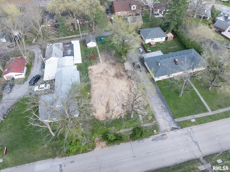 704 N 8th Street, Mount Vernon, IL 62884 - Image #3