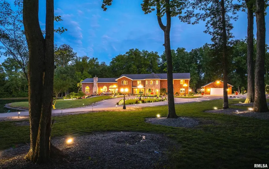 13642 Saint Rose Road, Highland, IL 62249 - Image #2