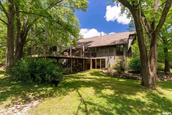 310 Cross Creek Drive, Cobden, IL 62920