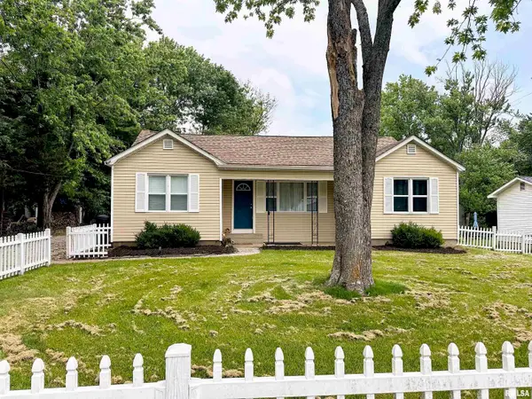 501 Cedar Creek Road, Makanda, IL 62958