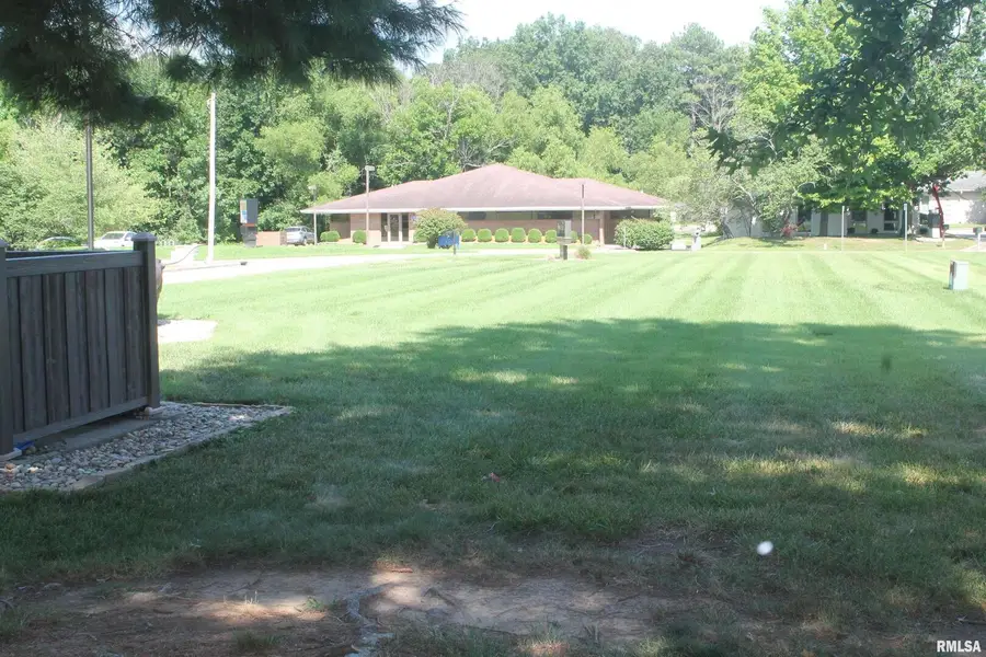 1160A Cedar Court, Carbondale, IL 62901 - Image #2