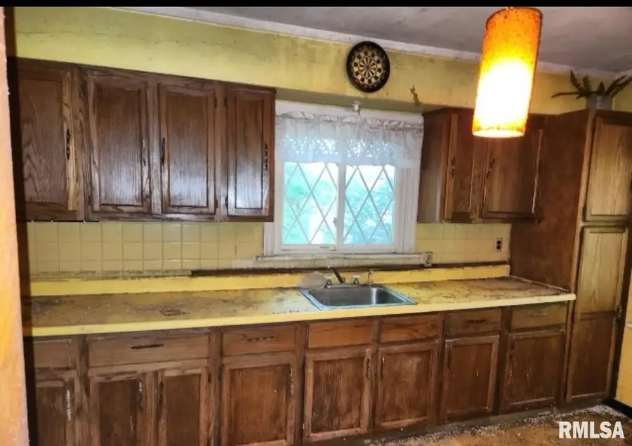 800 N 39th Street, East Saint Louis, IL 62205 - Image #2