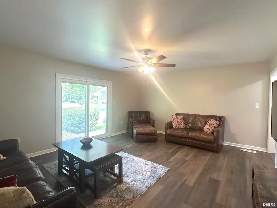 5559 Country Club Road, Murphysboro, IL 62966 - Image #3