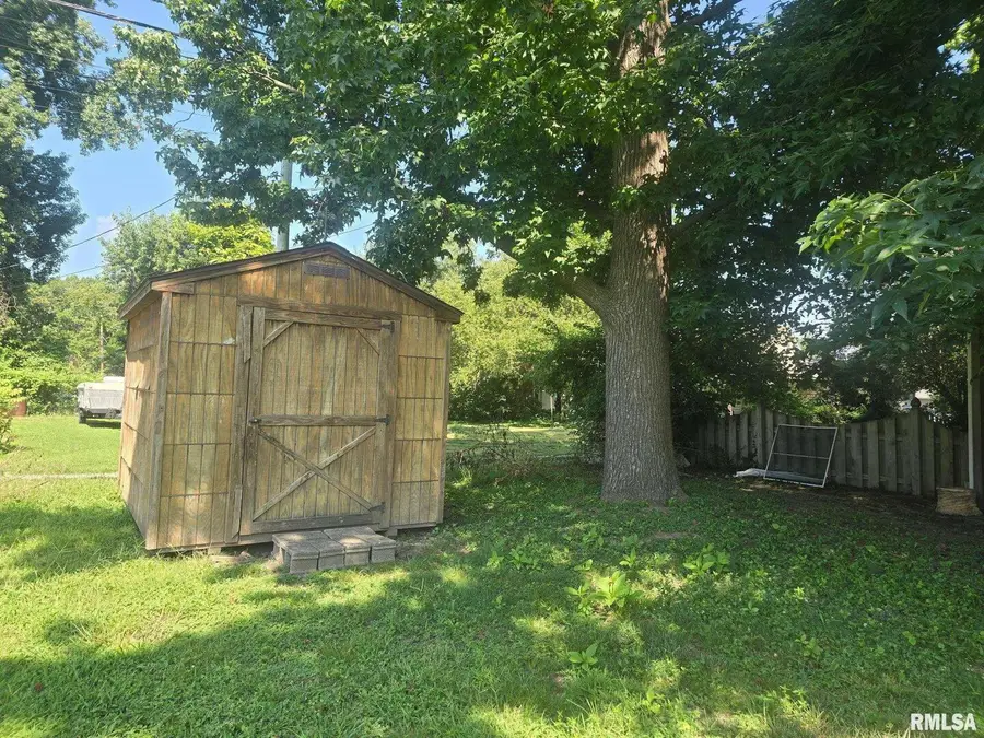 419 N 21st St Street, Herrin, IL 62948 - Image #3