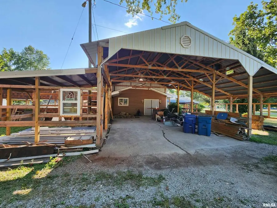 5628 Coal Street, Sesser, IL 62884-2038 - Image #3