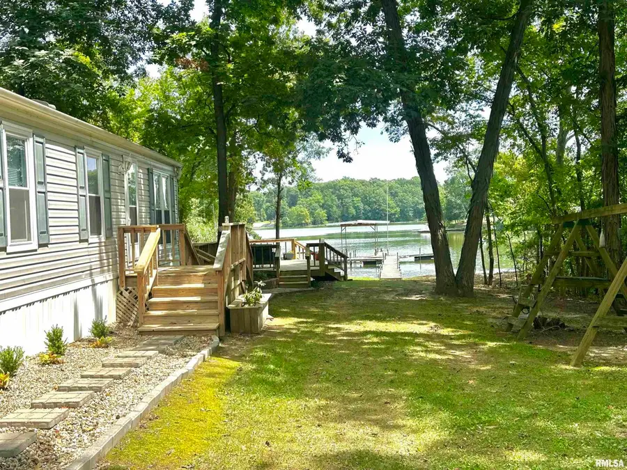 2030 Gierten Road, Centralia, IL 62801 - Image #2