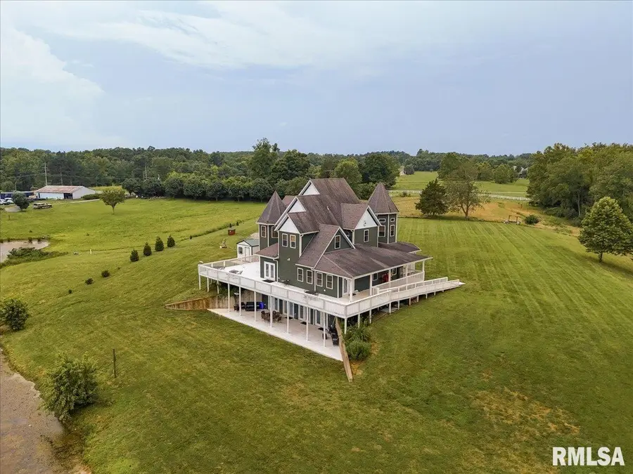 6156 Chautauqua Road, Murphysboro, IL 62966 - Image #2