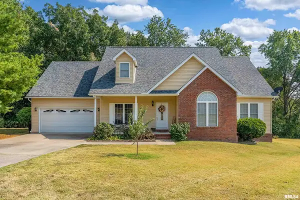 145 Oakview Road, Carbondale, IL 62901